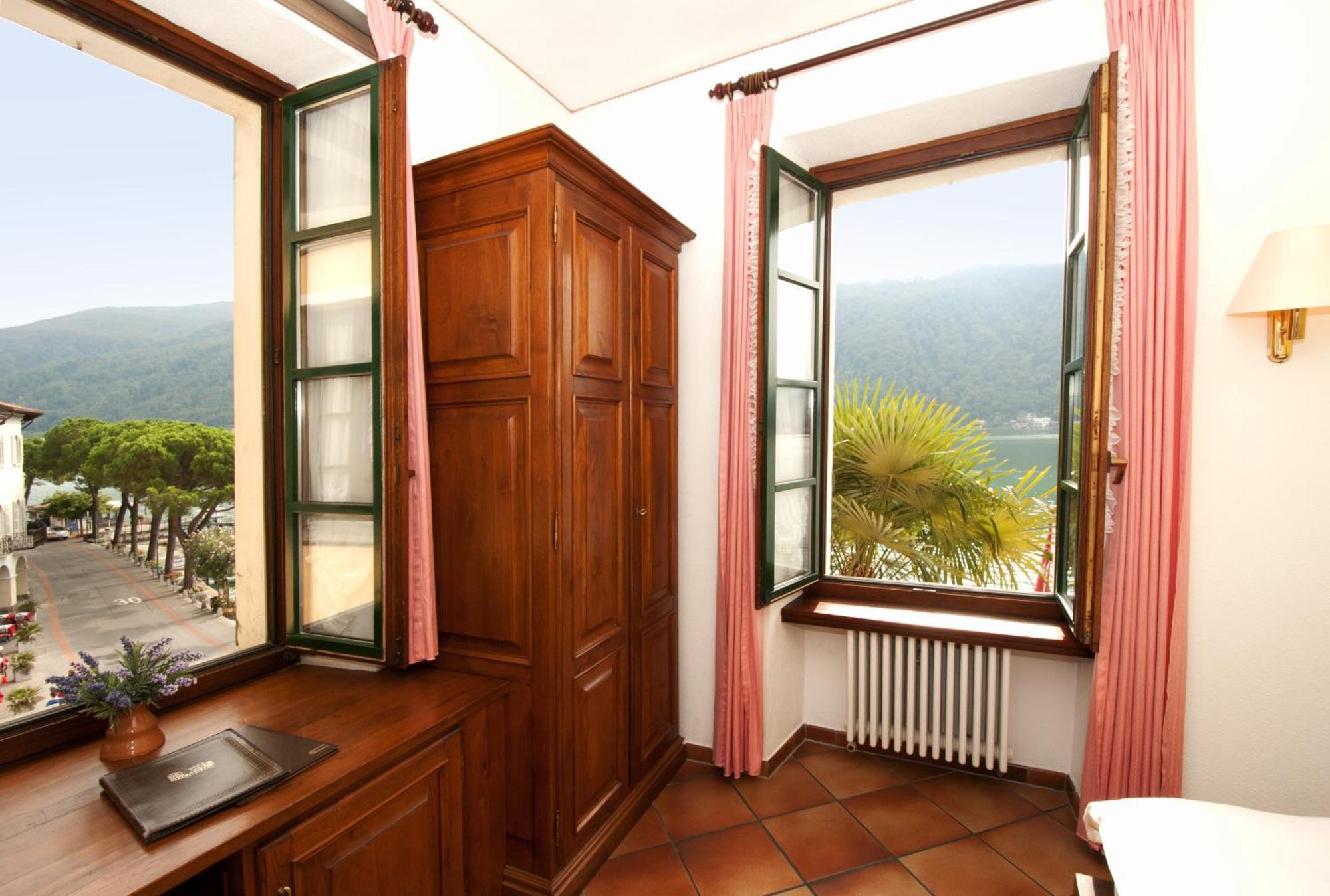 Albergo Ristorante Della Posta Morcote Exteriér fotografie